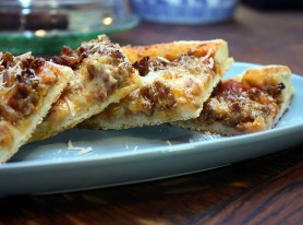 homemade-pizza